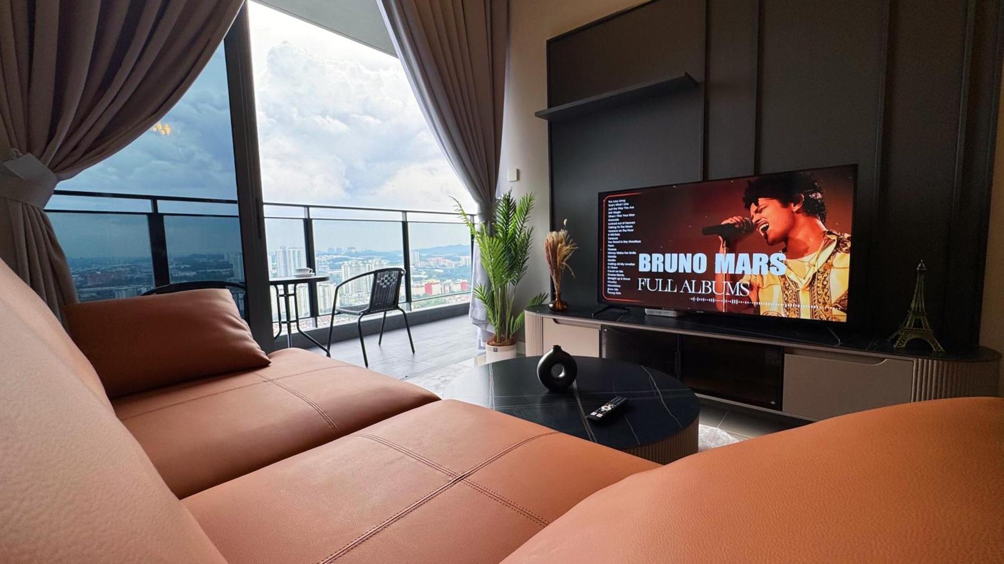 Pangsapuri Stellar 8th 3 Bedroom Air-con Bandar Baru Sri Petaling