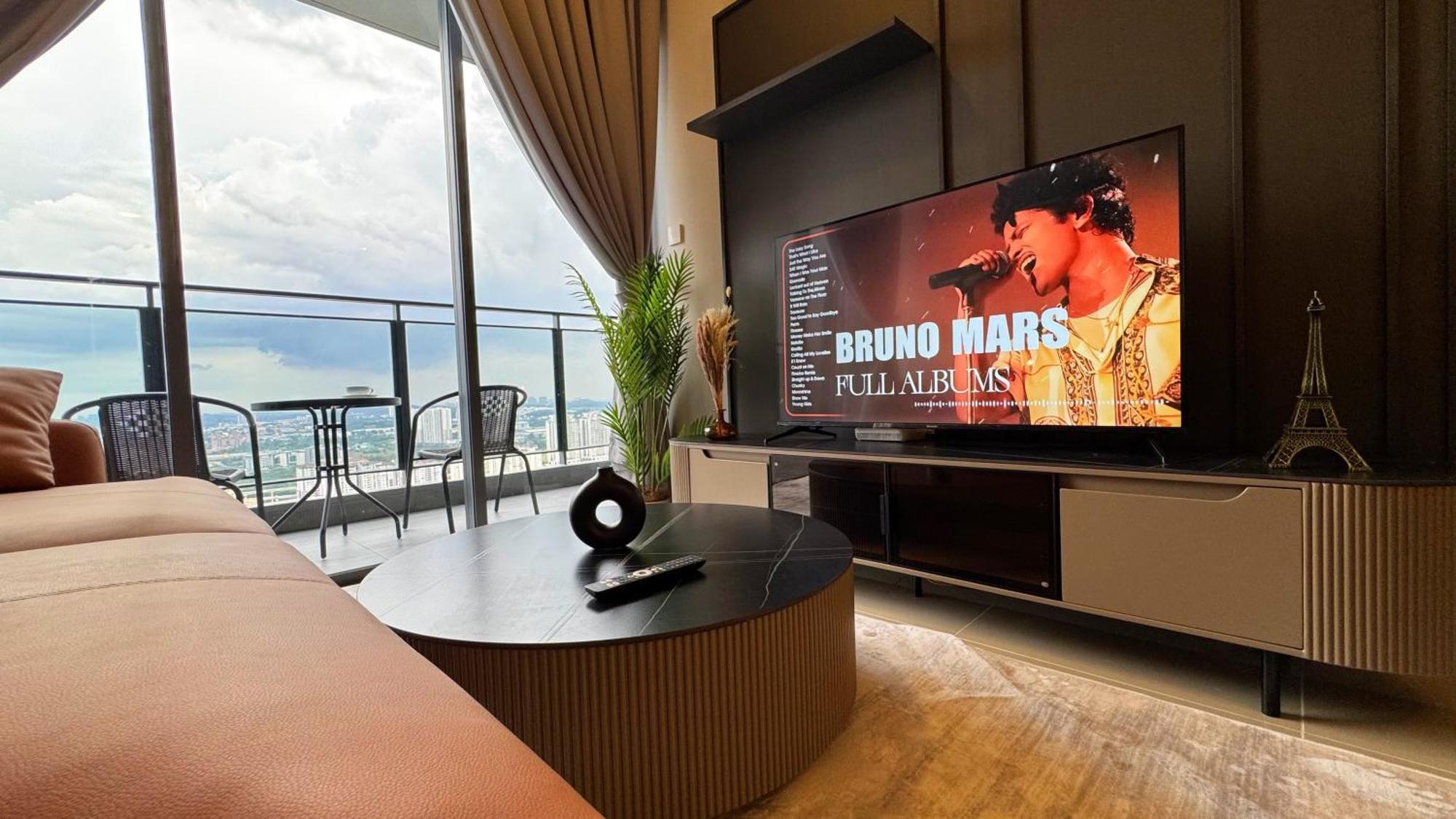 Stellar 8th 3 Bedroom Air-con Bandar Baru Sri Petaling Pangsapuri Kuala Lumpur